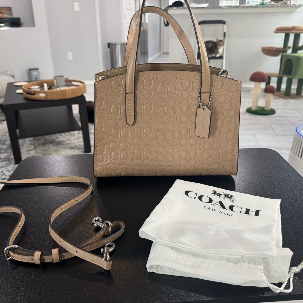Coach Tan Leather Shoulder/Crossbody bag